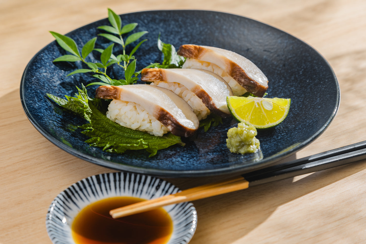 【有機JAS菌床使用】幻の肉厚椎茸「天恵菇(てんけいこ)」1㎏